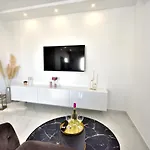 Apartment Marina
