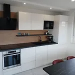 Marina Apartment *